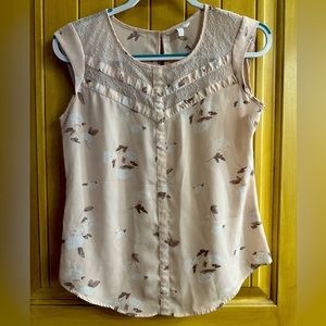 Candie’s light pink sleeveless blouse, size small